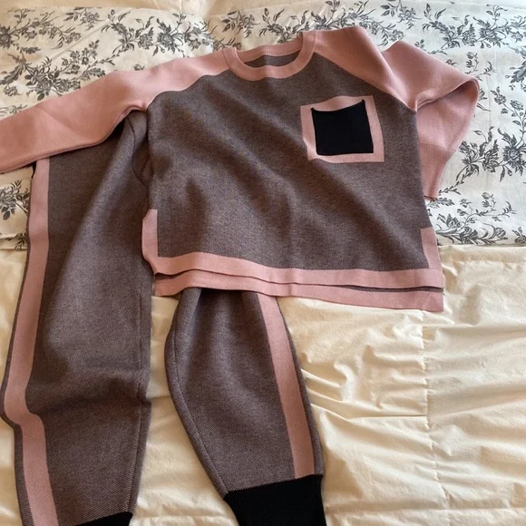 Matching sweat set - Picture 4 of 4